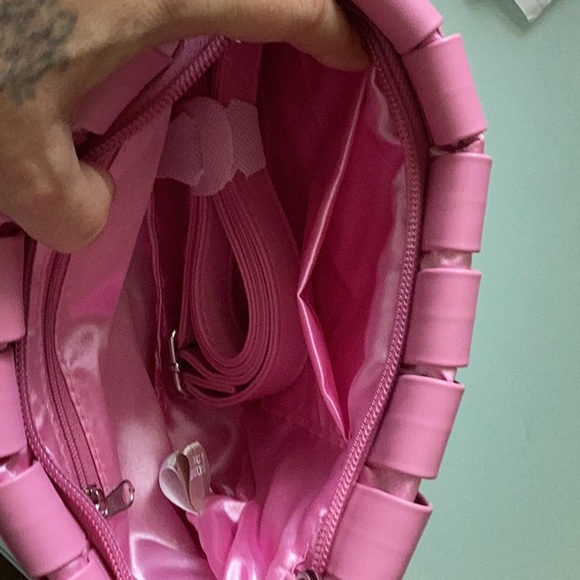 Summer &Rose Crossbody purse - Picture 2 of 2